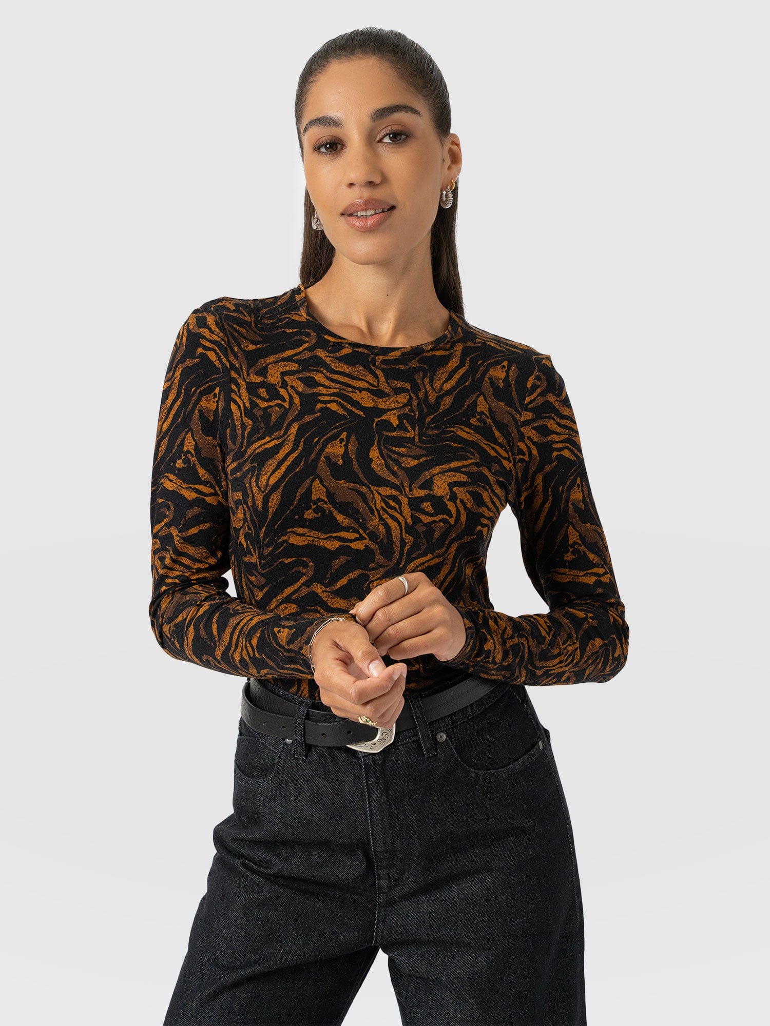 Austen Crew Neck Long Sleeve Tee - Brown Zebra - Women's T-shirts | Saint + Sofia® USA